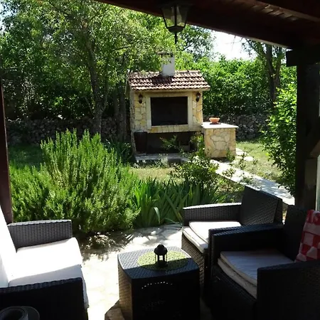 Holiday home Stone Medal *