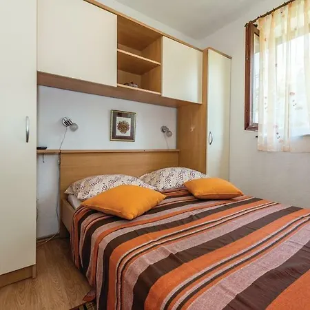 Vakantiehuis Stone Medal Drniš