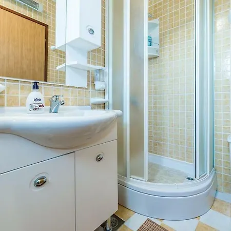 Stone Medal Vakantiehuis Drniš