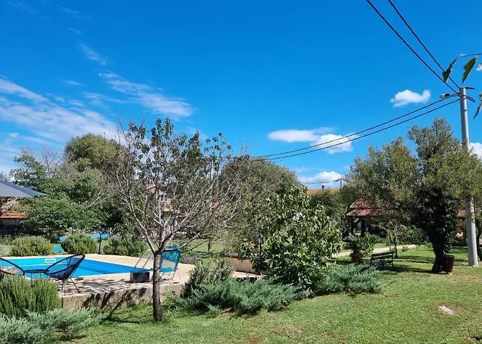 Stone Medal Holiday home Drnis