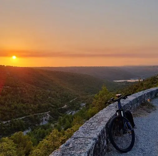 Holiday home Stone Medal