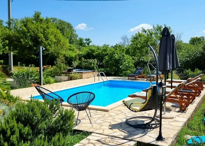 Holiday home Stone Medal *