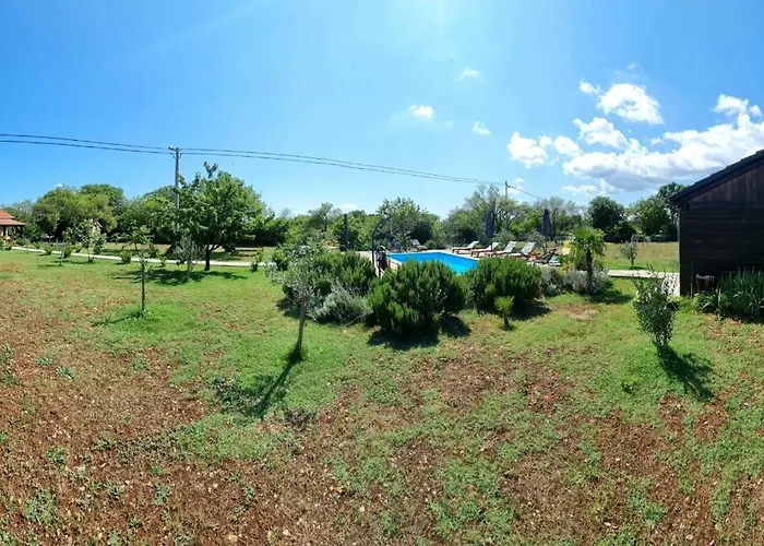 Stone Medal Holiday home