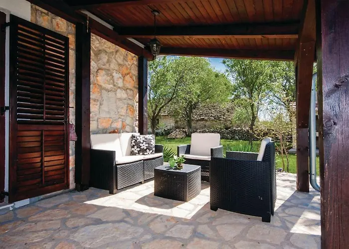 Holiday home Stone Medal *