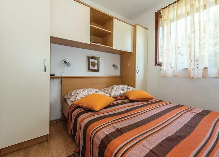 Сasa de vacaciones Stone Medal Drniš