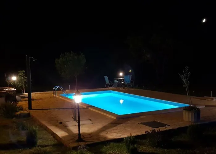 Stone Medal Holiday home *